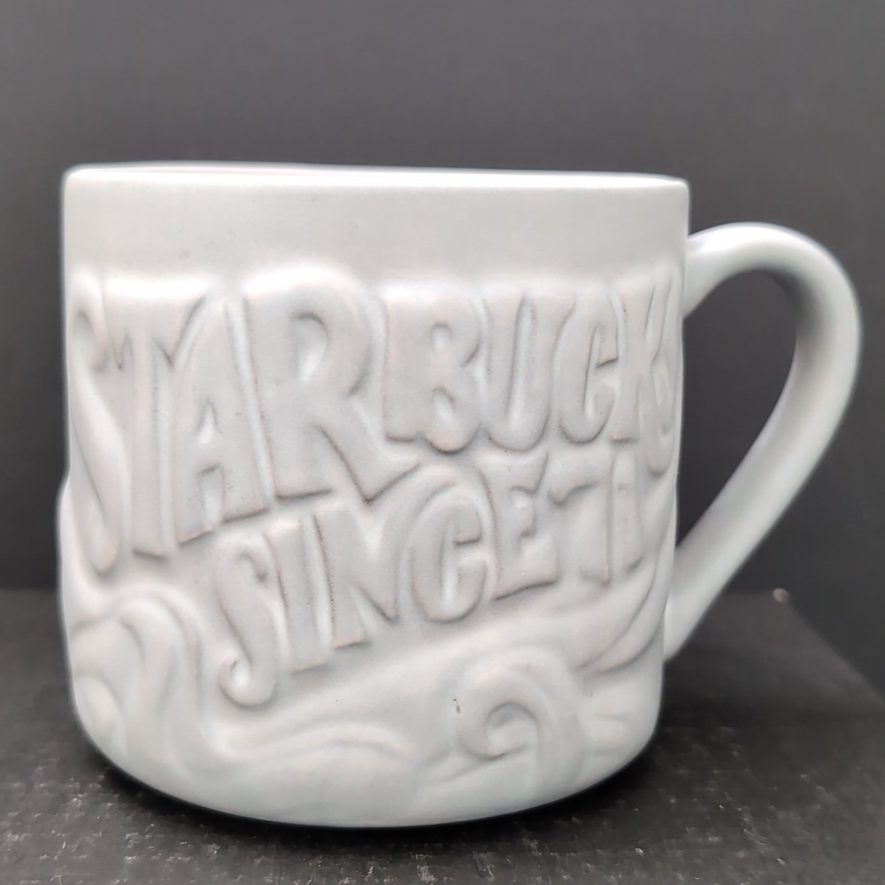 Starbucks Since 71 12 fL oz,Embossed Mermaid Siren Coffee Mug.